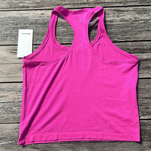 Lululemon Swiftly Tech Racerback Tank Top 2.0 Race Length
Pow Pink size 12 - Picture 6 of 6